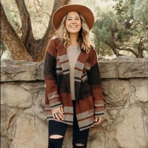 Carly Jean Los Angeles Wyoming Sweater Coat